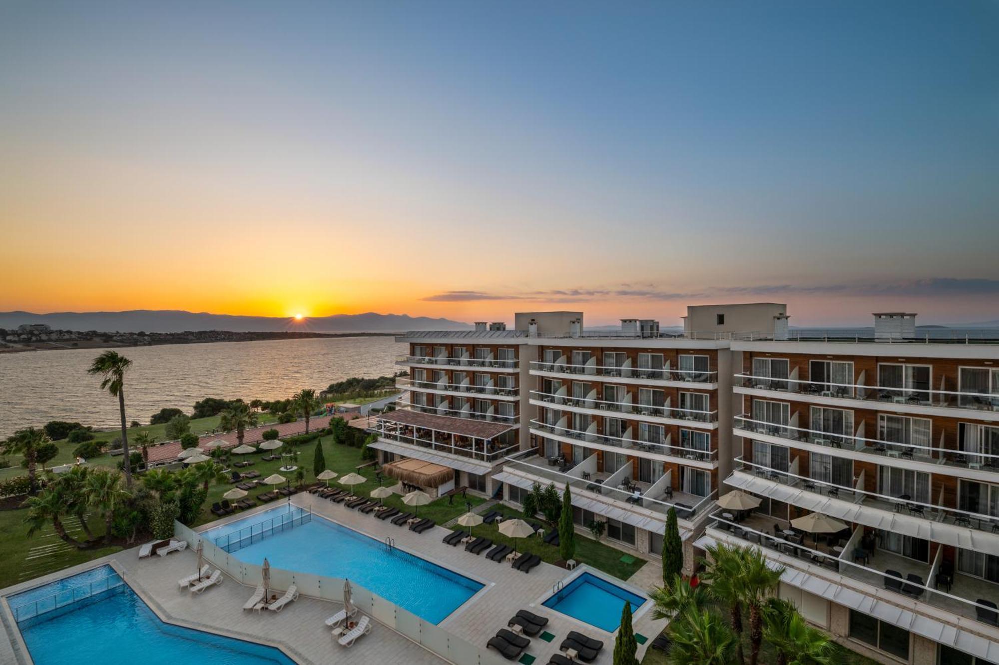 La Quinta By Wyndham Cesme Hotel İzmir Kültér fotó