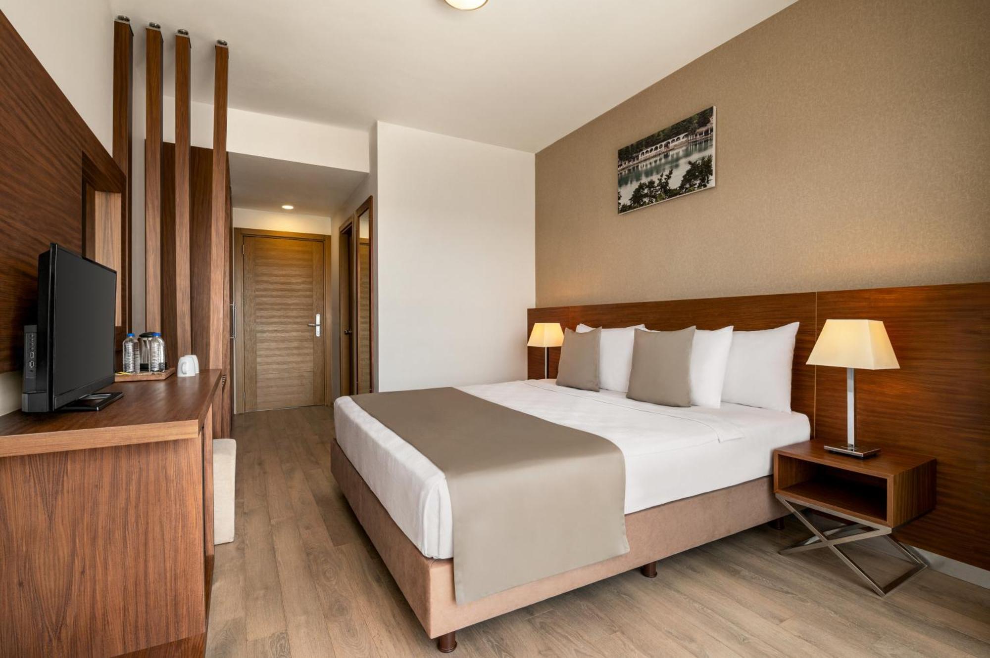 La Quinta By Wyndham Cesme Hotel İzmir Kültér fotó