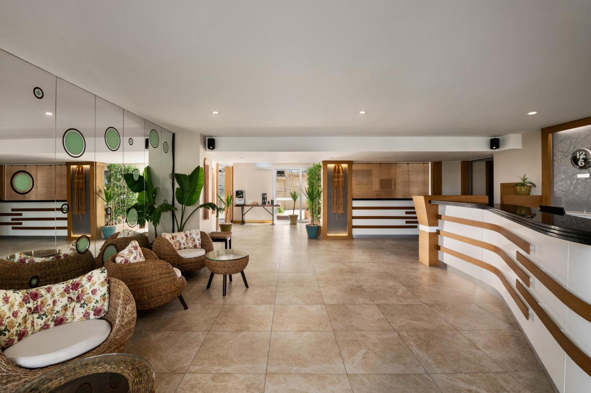 La Quinta By Wyndham Cesme Hotel İzmir Kültér fotó