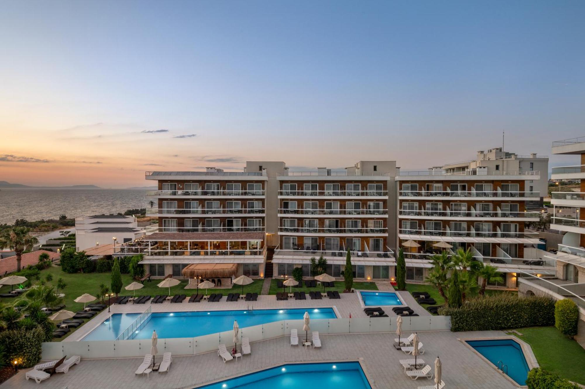 La Quinta By Wyndham Cesme Hotel İzmir Kültér fotó