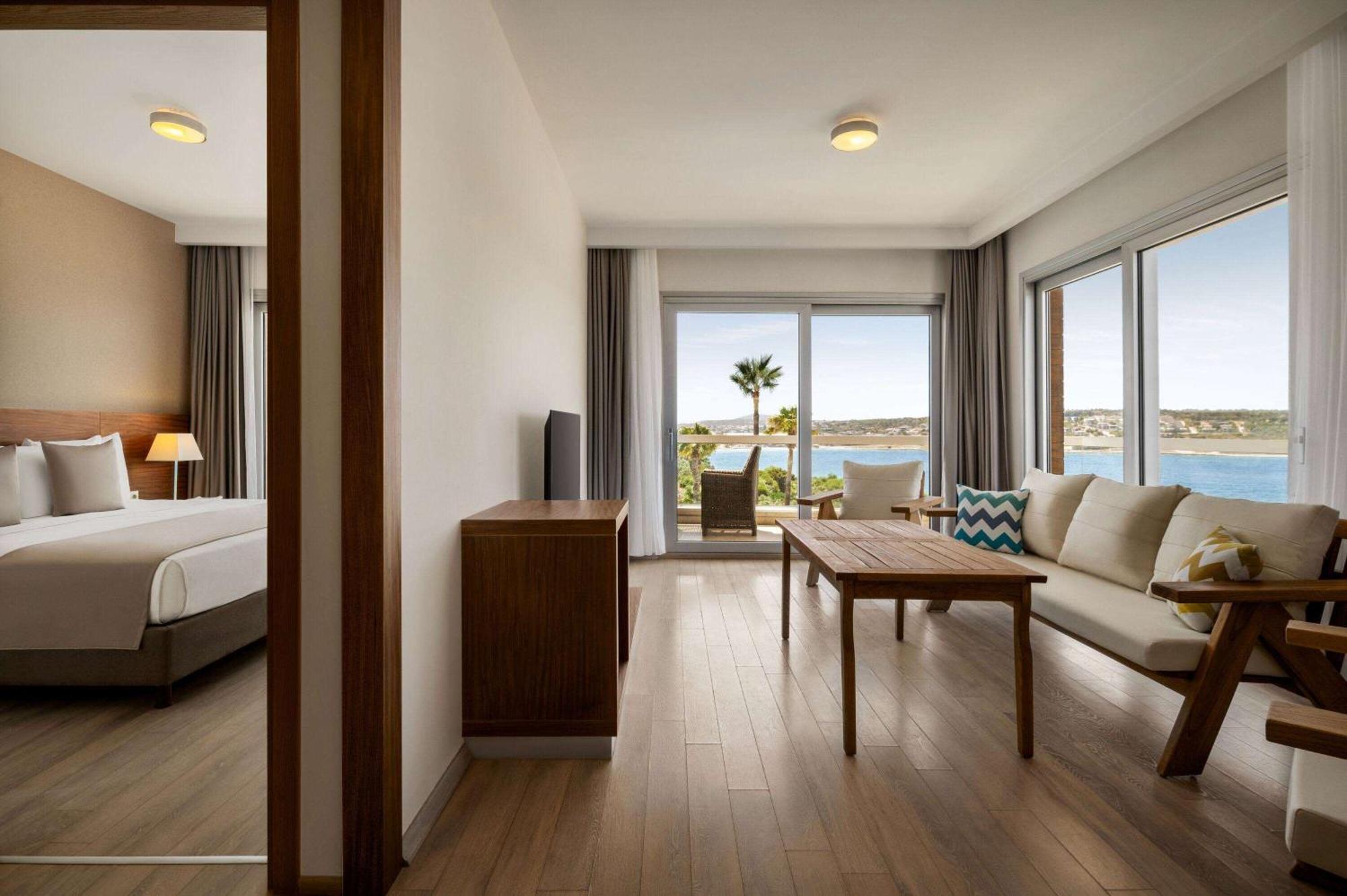 La Quinta By Wyndham Cesme Hotel İzmir Kültér fotó